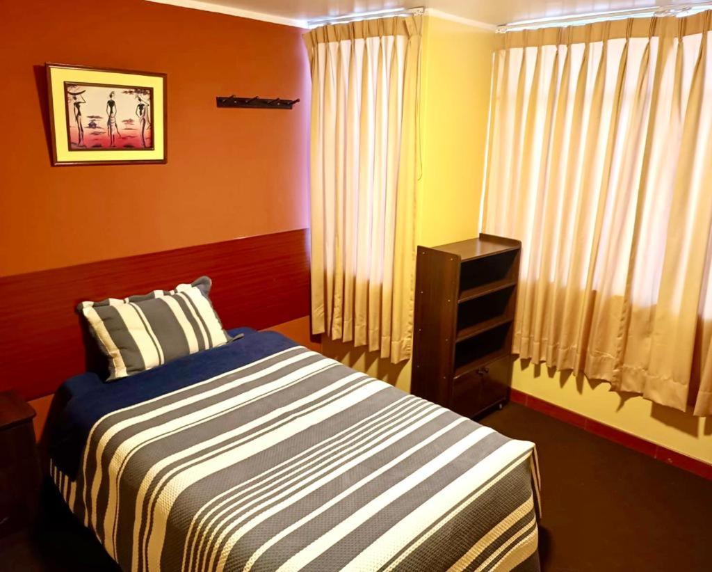 Hotel Posada De Belen Espinar Extérieur photo